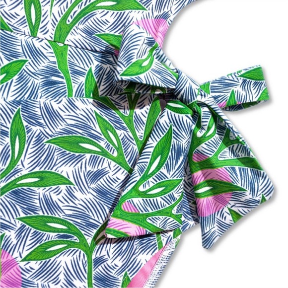 Women's One Shoulder
High Leg Cheeky Cut Out One Piece
Swimsuit  Floral  L - Picture 5 of 5